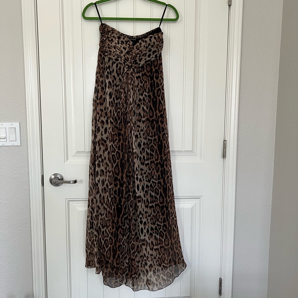 Strapless fully lined cheetah dress